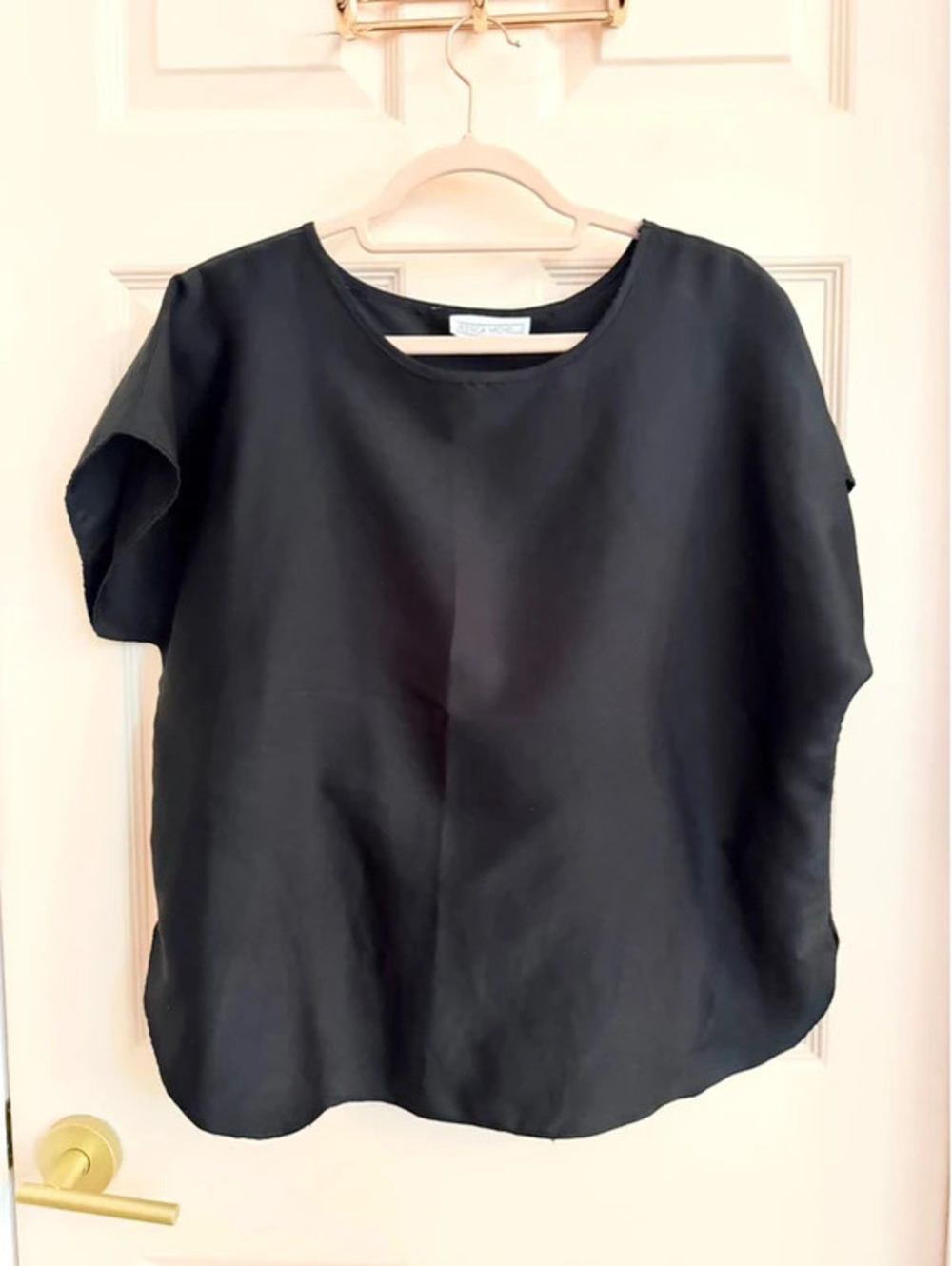 Shiny vintage Jessica Michelle top